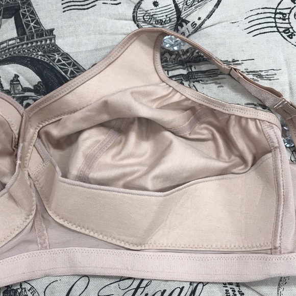 Glamorise Magic Lift Active Support Bra - Picture 8 of 10